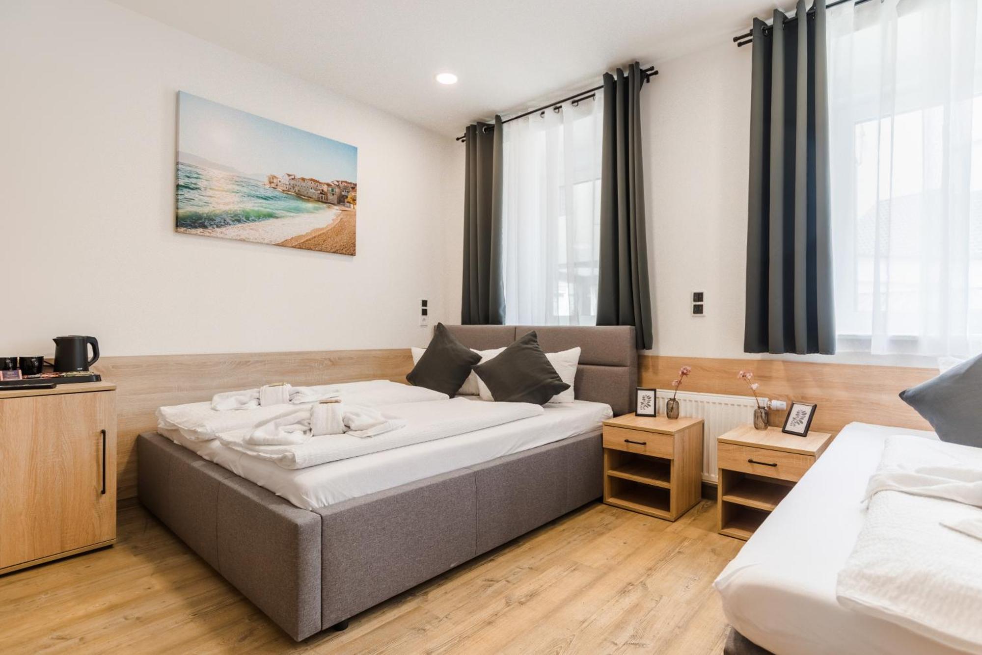 Hotel Montenegro Worms Luaran gambar