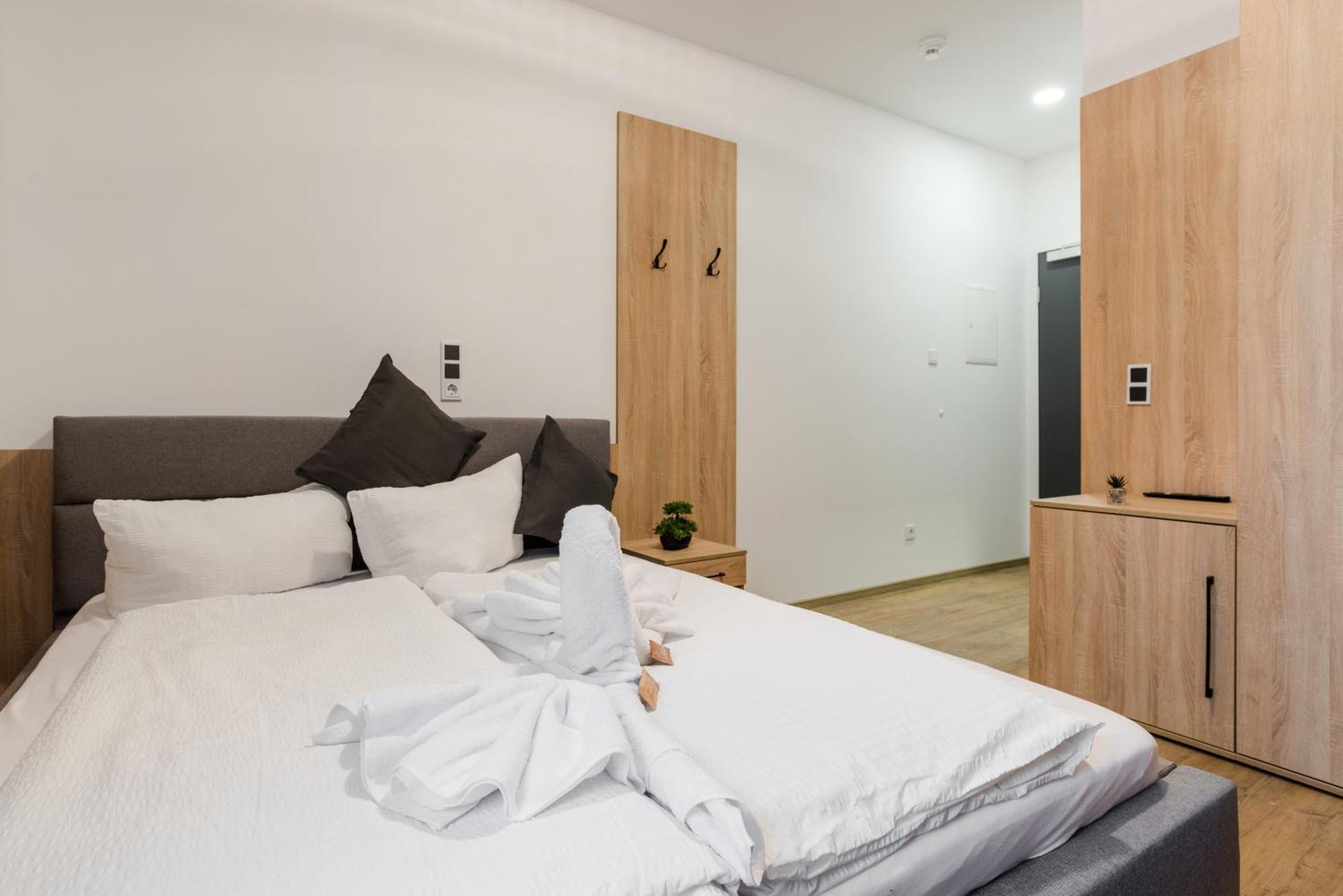 Hotel Montenegro Worms Luaran gambar