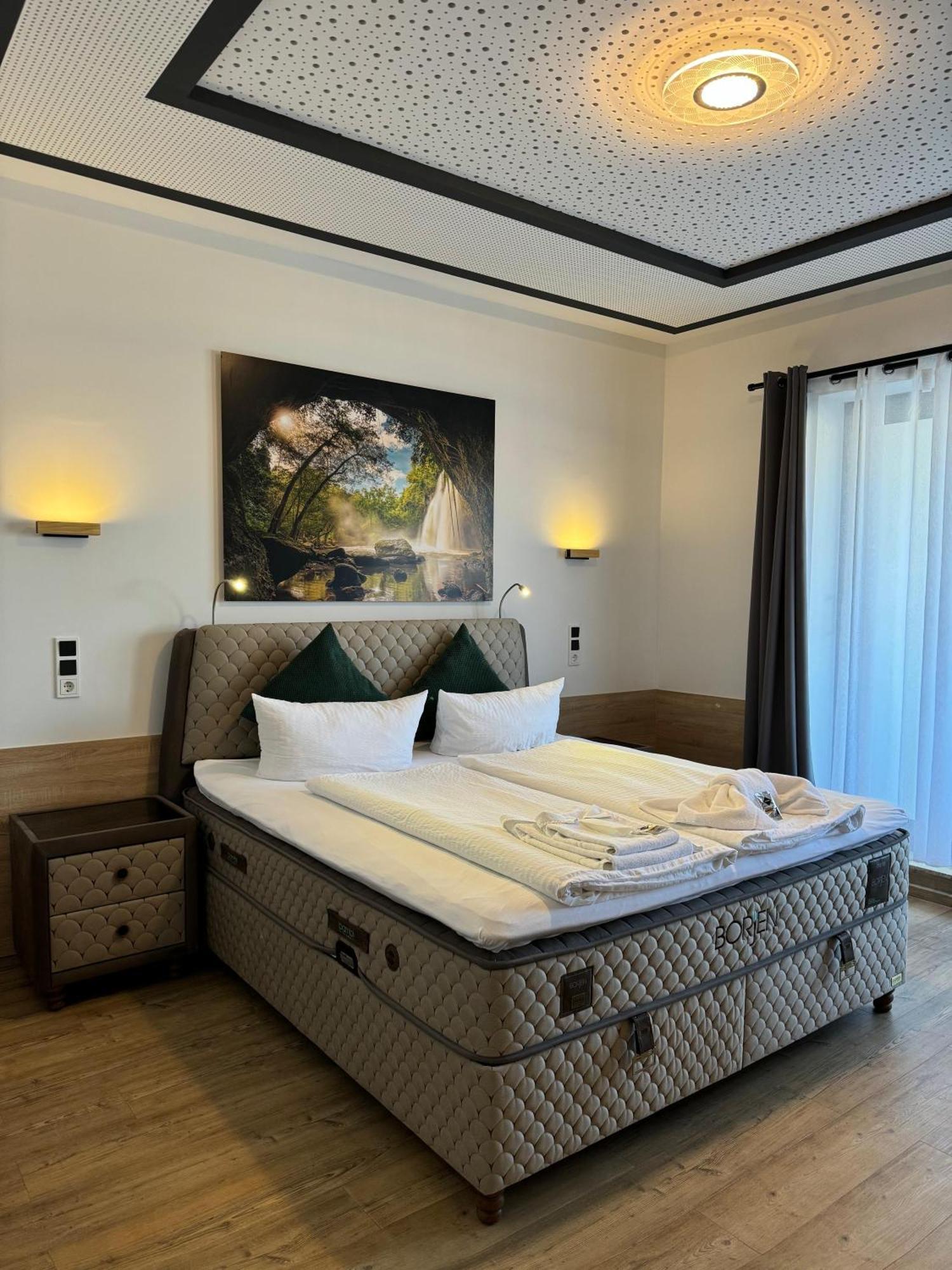 Hotel Montenegro Worms Luaran gambar